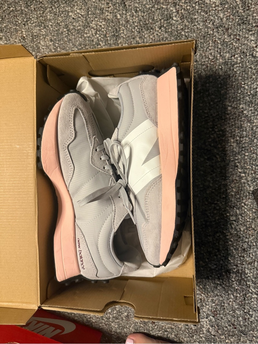 New Balance Women's Gray and Pink Retro-Style Sneakers